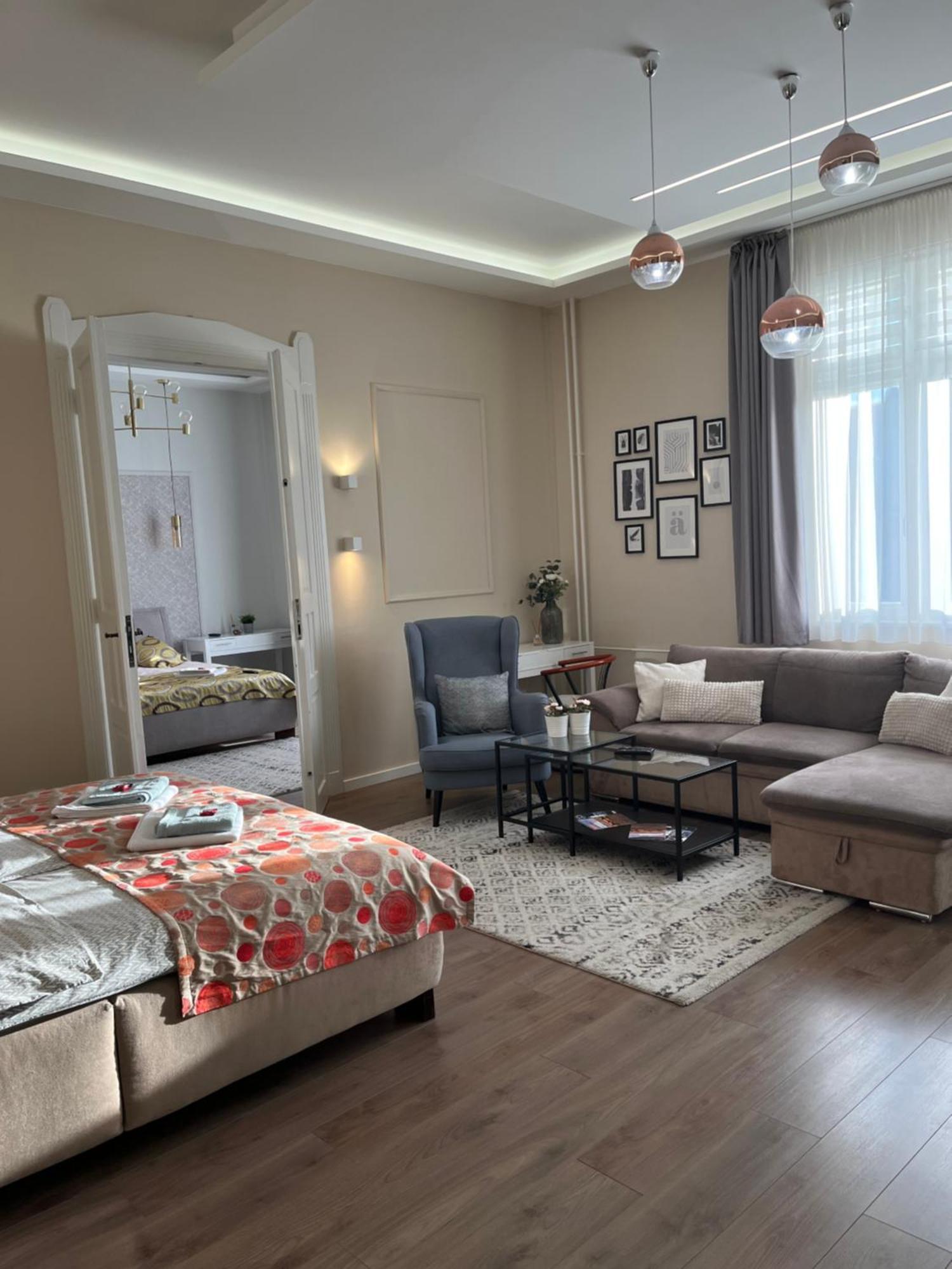 Visit Debrecen Apartman Apartment Bagian luar foto